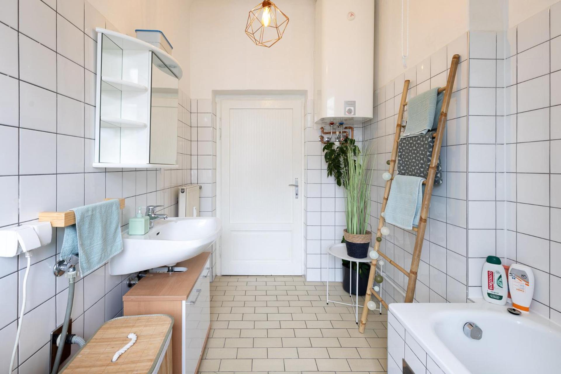 Sunny Citycenter Apartment - Graz Main Station Kültér fotó